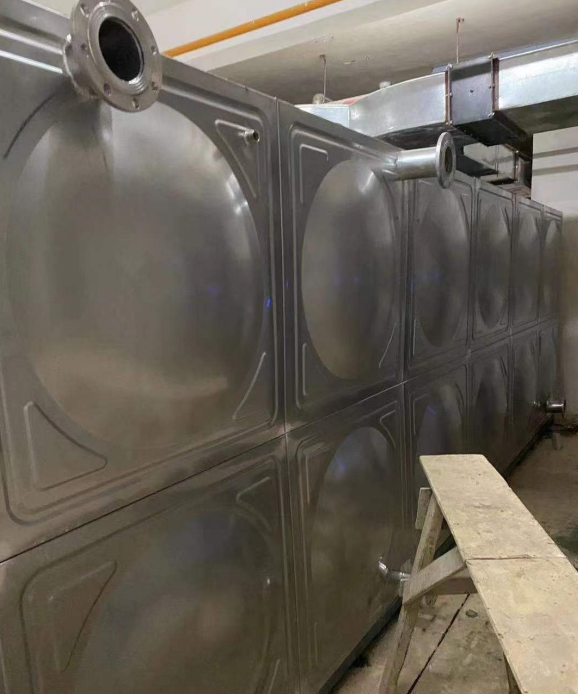 牡丹江日常维护不锈钢水箱的流程是怎样的